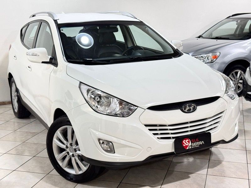 HYUNDAI IX35 2.0 MPFI GLS 4X2 16V 2015/2016 SUL SERRA MOTORS CAXIAS DO SUL / Carros no Vale