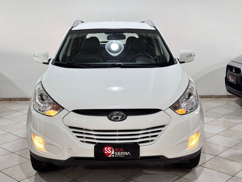 HYUNDAI IX35 2.0 MPFI GLS 4X2 16V 2015/2016 SUL SERRA MOTORS CAXIAS DO SUL / Carros no Vale