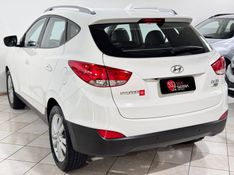 HYUNDAI IX35 2.0 MPFI GLS 4X2 16V 2015/2016 SUL SERRA MOTORS CAXIAS DO SUL / Carros no Vale