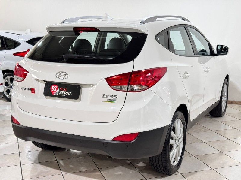 HYUNDAI IX35 2.0 MPFI GLS 4X2 16V 2015/2016 SUL SERRA MOTORS CAXIAS DO SUL / Carros no Vale
