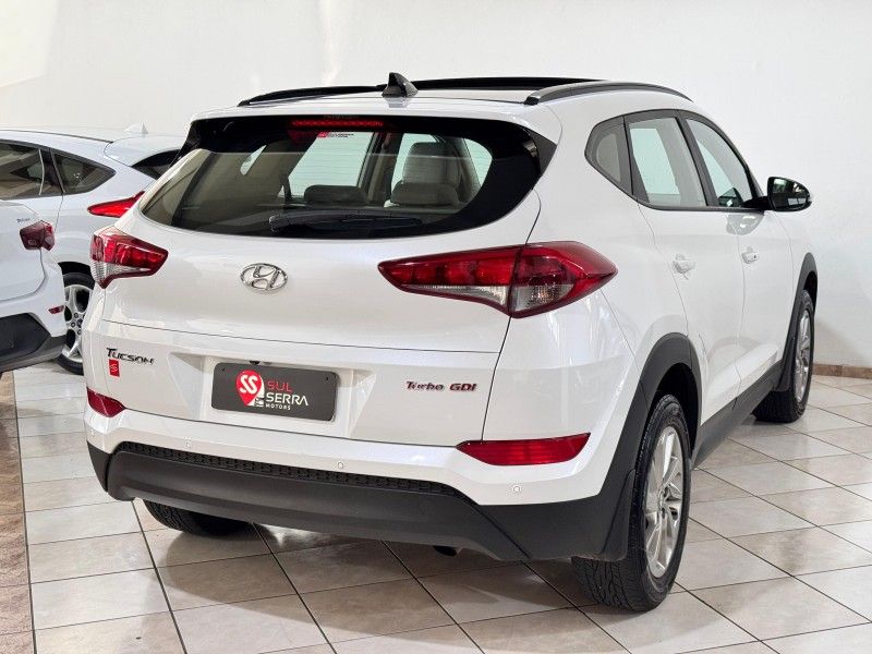 HYUNDAI TUCSON 1.6 GLS TURBO 2021/2022 SUL SERRA MOTORS CAXIAS DO SUL / Carros no Vale