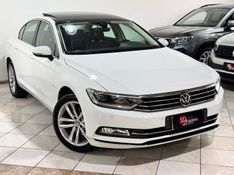 VOLKSWAGEN PASSAT 2.0 16V TSI BLUEMOTION HIGHLINE DSG 2018/2018 SUL SERRA MOTORS CAXIAS DO SUL / Carros no Vale