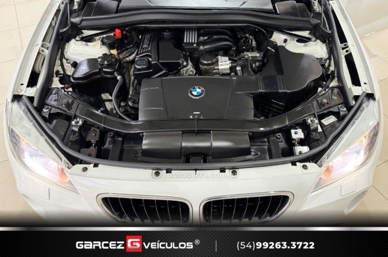 BMW X1 2.0 18I 4X2 16V 2010/2011 GARCEZ VEÍCULOS BENTO GONÇALVES / Carros no Vale