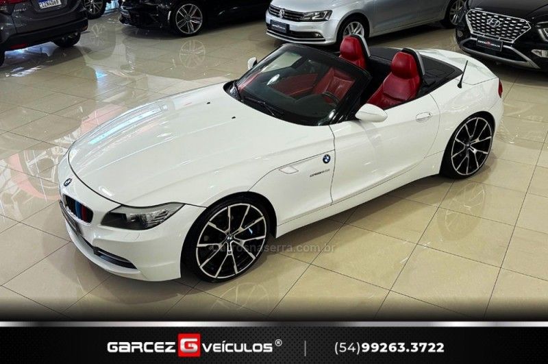 BMW Z4 2.0 ROADSTER 20I GP 16V 2011/2012 GARCEZ VEÍCULOS BENTO GONÇALVES / Carros no Vale