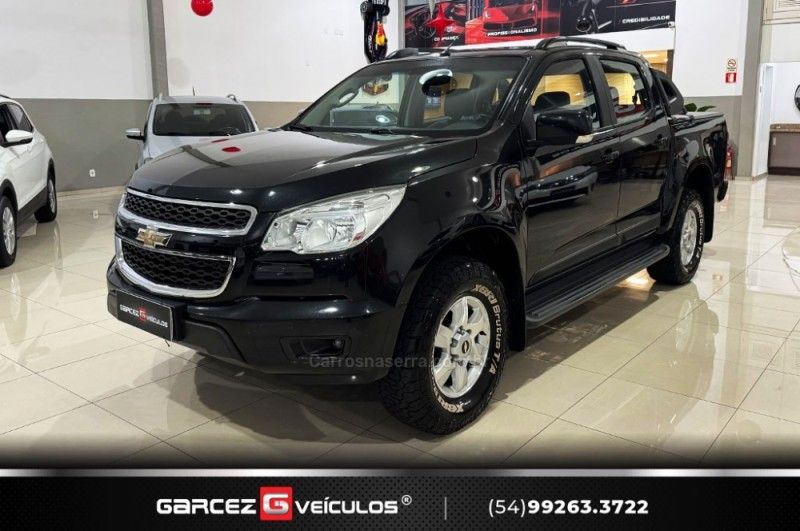 CHEVROLET S10 2.8 LT 4X4 CD 16V TURBO 2014/2015 GARCEZ VEÍCULOS BENTO GONÇALVES / Carros no Vale