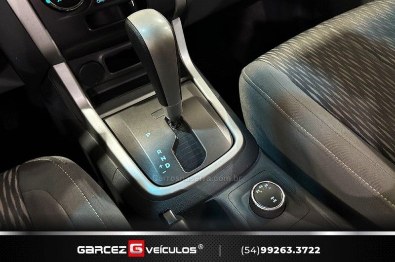 CHEVROLET S10 2.8 LT 4X4 CD 16V TURBO 2014/2015 GARCEZ VEÍCULOS BENTO GONÇALVES / Carros no Vale