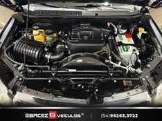 CHEVROLET S10 2.8 LT 4X4 CD 16V TURBO 2014/2015 GARCEZ VEÍCULOS BENTO GONÇALVES / Carros no Vale