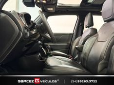 JEEP RENEGADE 1.3 S T270 16V TURBO 4×4 2022/2022 GARCEZ VEÍCULOS BENTO GONÇALVES / Carros no Vale