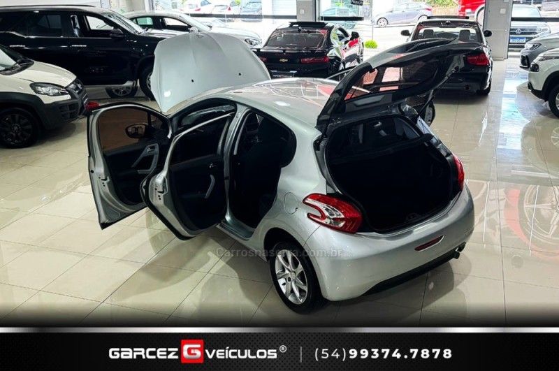 PEUGEOT 208 1.5 ACTIVE PACK 8V 2015/2016 GARCEZ VEÍCULOS BENTO GONÇALVES / Carros no Vale