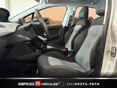 PEUGEOT 208 1.5 ACTIVE PACK 8V 2015/2016 GARCEZ VEÍCULOS BENTO GONÇALVES / Carros no Vale