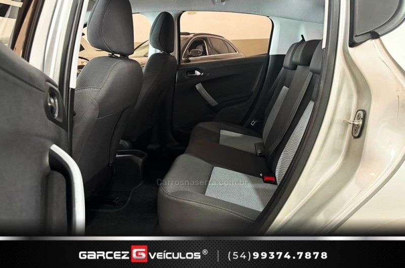 PEUGEOT 208 1.5 ACTIVE PACK 8V 2015/2016 GARCEZ VEÍCULOS BENTO GONÇALVES / Carros no Vale