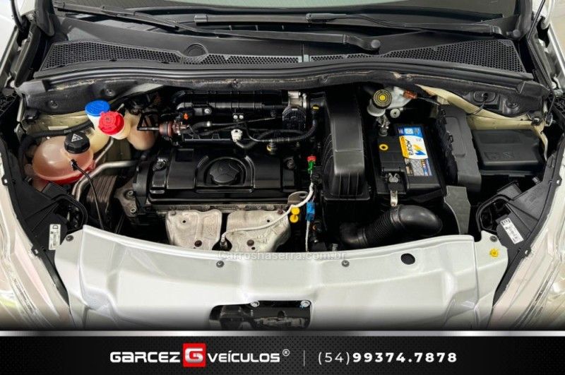 PEUGEOT 208 1.5 ACTIVE PACK 8V 2015/2016 GARCEZ VEÍCULOS BENTO GONÇALVES / Carros no Vale