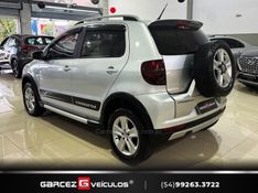 VOLKSWAGEN CROSSFOX 1.6 MI 8V 2010/2011 GARCEZ VEÍCULOS BENTO GONÇALVES / Carros no Vale