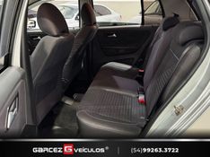 VOLKSWAGEN CROSSFOX 1.6 MI 8V 2010/2011 GARCEZ VEÍCULOS BENTO GONÇALVES / Carros no Vale