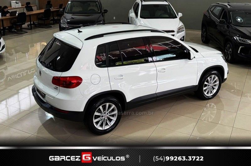 VOLKSWAGEN TIGUAN 1.4 TSI 16V TURBO 2017/2017 GARCEZ VEÍCULOS BENTO GONÇALVES / Carros no Vale