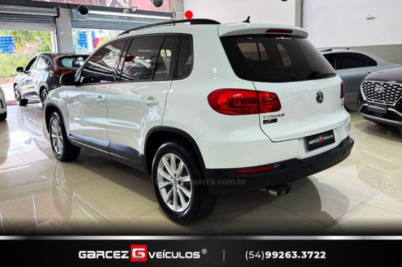 VOLKSWAGEN TIGUAN 1.4 TSI 16V TURBO 2017/2017 GARCEZ VEÍCULOS BENTO GONÇALVES / Carros no Vale