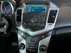 CHEVROLET CRUZE 1.8 LT 16V 2013/2014 GRIFFCAR MULTIMARCAS DOIS IRMÃOS / Carros no Vale