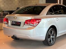 CHEVROLET CRUZE 1.8 LT 16V 2013/2014 GRIFFCAR MULTIMARCAS DOIS IRMÃOS / Carros no Vale