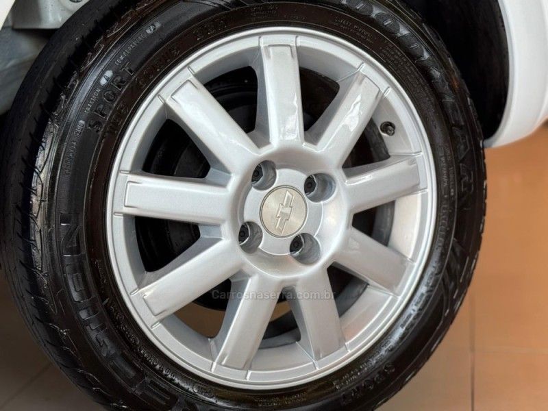 CHEVROLET MERIVA 1.4 MPFI MAXX 8V ECONO 2010/2011 GRIFFCAR MULTIMARCAS DOIS IRMÃOS / Carros no Vale