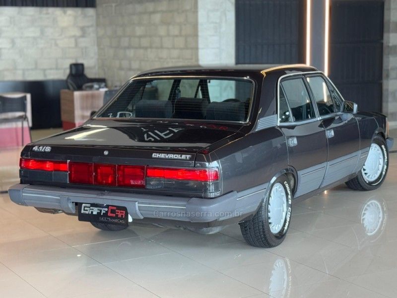 CHEVROLET OPALA 4.1 DIPLOMATA 12V 1990/1990 GRIFFCAR MULTIMARCAS DOIS IRMÃOS / Carros no Vale