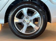 CHEVROLET PRISMA 1.4 MPFI LTZ 8V 2016/2017 GRIFFCAR MULTIMARCAS DOIS IRMÃOS / Carros no Vale