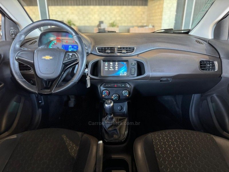 CHEVROLET PRISMA 1.4 MPFI LTZ 8V 2016/2017 GRIFFCAR MULTIMARCAS DOIS IRMÃOS / Carros no Vale