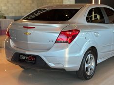 CHEVROLET PRISMA 1.4 MPFI LTZ 8V 2016/2017 GRIFFCAR MULTIMARCAS DOIS IRMÃOS / Carros no Vale