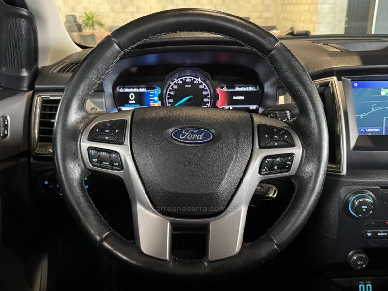 FORD RANGER 3.2 XLT 4X4 CD 20V 2020/2020 GRIFFCAR MULTIMARCAS DOIS IRMÃOS / Carros no Vale