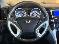 HYUNDAI SONATA 2.4 MPFI I4 16V 182CV 2012/2013 GRIFFCAR MULTIMARCAS DOIS IRMÃOS / Carros no Vale