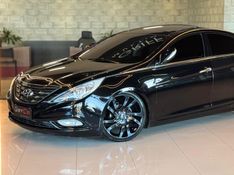 HYUNDAI SONATA 2.4 MPFI I4 16V 182CV 2012/2013 GRIFFCAR MULTIMARCAS DOIS IRMÃOS / Carros no Vale