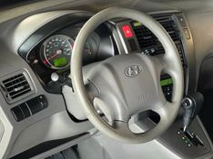 HYUNDAI TUCSON 2.0 MPFI GLS 16V 143CV 2WD 2015/2016 GRIFFCAR MULTIMARCAS DOIS IRMÃOS / Carros no Vale
