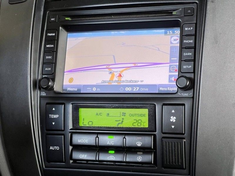 HYUNDAI TUCSON 2.0 MPFI GLS 16V 143CV 2WD 2015/2016 GRIFFCAR MULTIMARCAS DOIS IRMÃOS / Carros no Vale