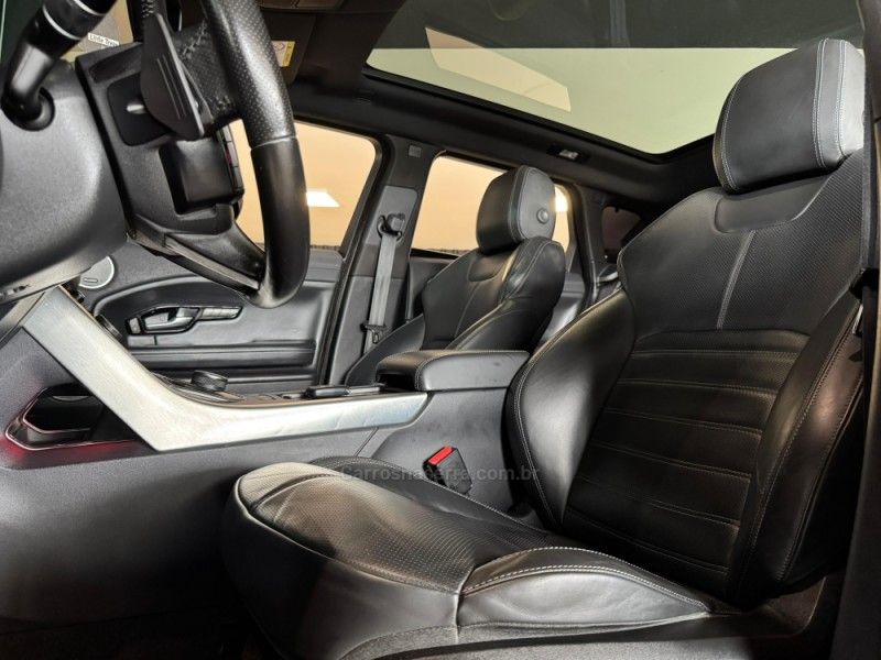LAND ROVER RANGE ROVER EVOQUE 2.0 HSE DYNAMIC 4WD 16V 2018/2018 GRIFFCAR MULTIMARCAS DOIS IRMÃOS / Carros no Vale