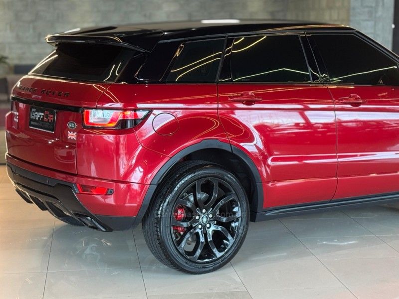 LAND ROVER RANGE ROVER EVOQUE 2.0 HSE DYNAMIC 4WD 16V 2018/2018 GRIFFCAR MULTIMARCAS DOIS IRMÃOS / Carros no Vale