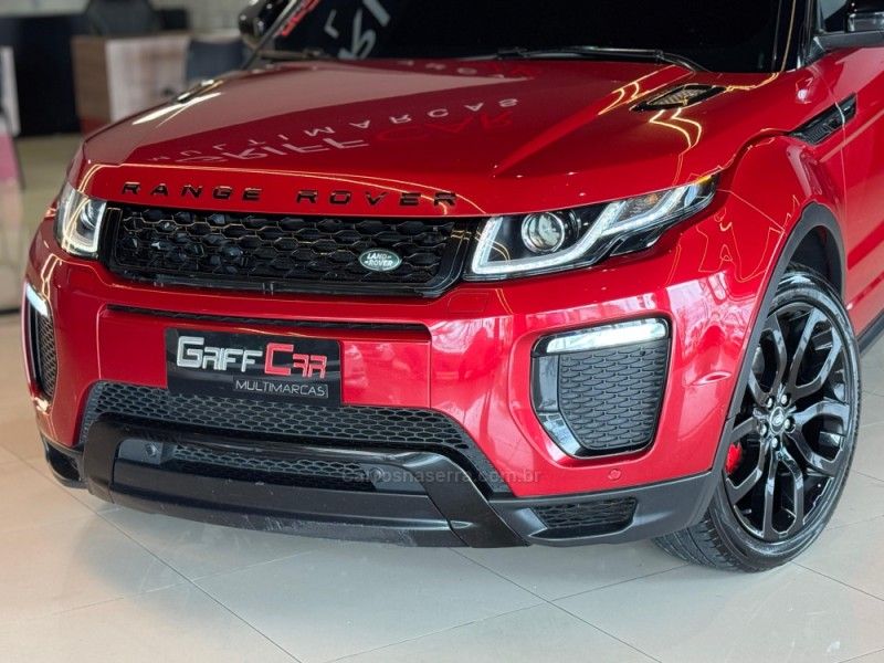 LAND ROVER RANGE ROVER EVOQUE 2.0 HSE DYNAMIC 4WD 16V 2018/2018 GRIFFCAR MULTIMARCAS DOIS IRMÃOS / Carros no Vale