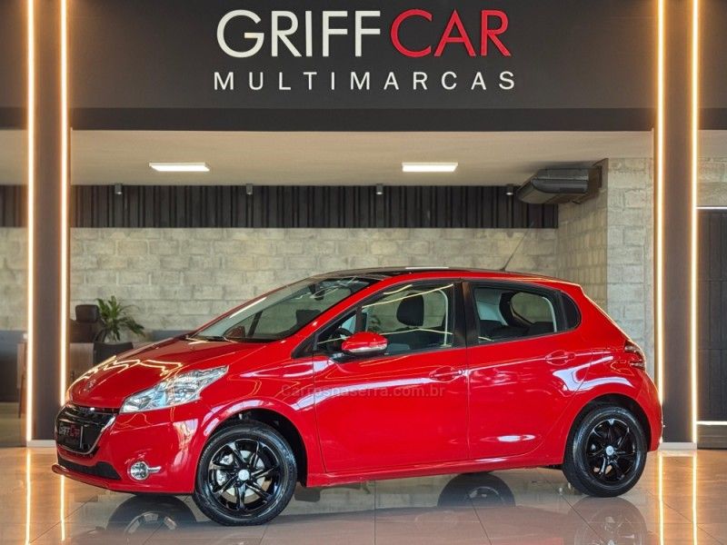 PEUGEOT 208 1.5 ALLURE 8V 2014/2015 GRIFFCAR MULTIMARCAS DOIS IRMÃOS / Carros no Vale