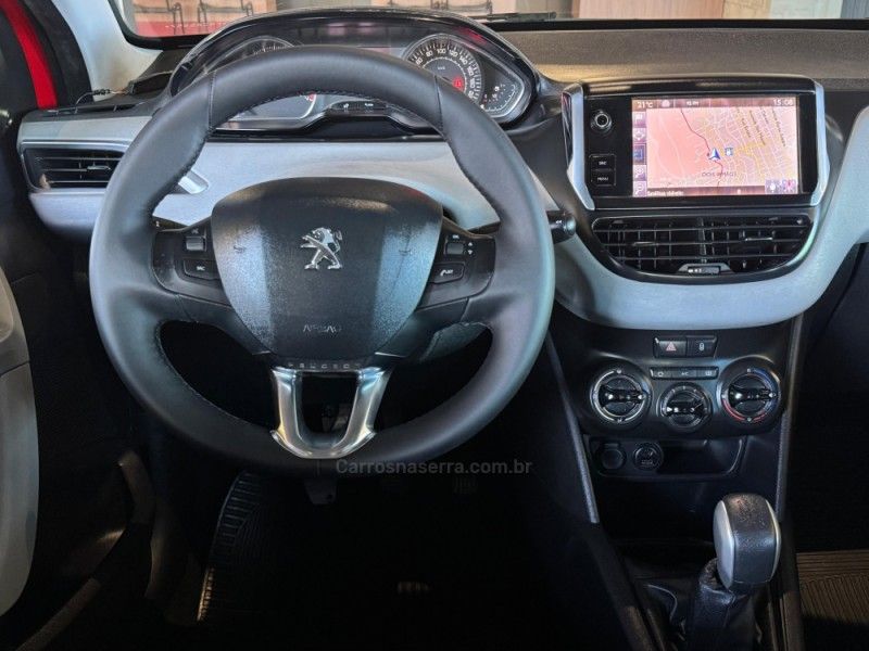 PEUGEOT 208 1.5 ALLURE 8V 2014/2015 GRIFFCAR MULTIMARCAS DOIS IRMÃOS / Carros no Vale