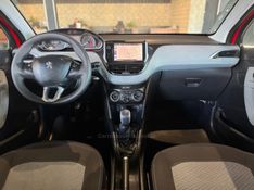 PEUGEOT 208 1.5 ALLURE 8V 2014/2015 GRIFFCAR MULTIMARCAS DOIS IRMÃOS / Carros no Vale