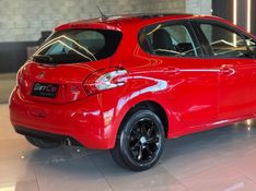 PEUGEOT 208 1.5 ALLURE 8V 2014/2015 GRIFFCAR MULTIMARCAS DOIS IRMÃOS / Carros no Vale