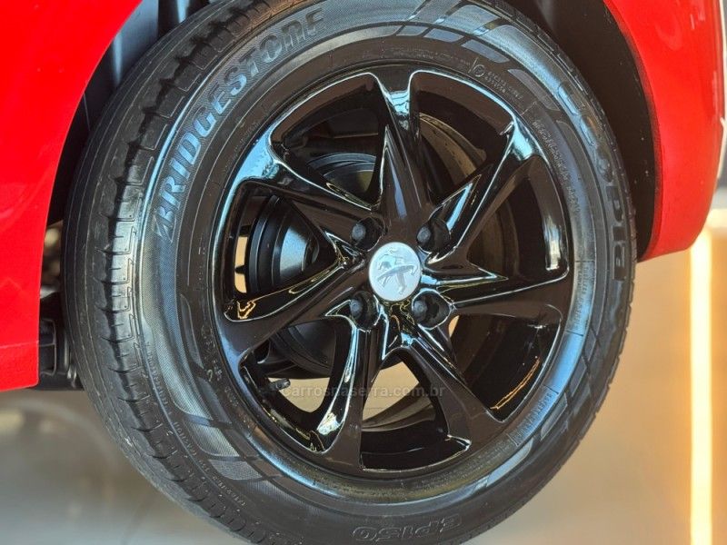 PEUGEOT 208 1.5 ALLURE 8V 2014/2015 GRIFFCAR MULTIMARCAS DOIS IRMÃOS / Carros no Vale