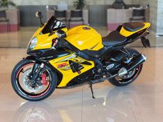 SUZUKI GSXR 1000 2008/2008 GRIFFCAR MULTIMARCAS DOIS IRMÃOS / Carros no Vale