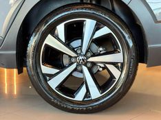 VOLKSWAGEN NIVUS 1.0 TSI HIGHLINE 2023/2024 GRIFFCAR MULTIMARCAS DOIS IRMÃOS / Carros no Vale