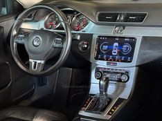 VOLKSWAGEN PASSAT 2.0 TSI HIGLHINE VARIANT AUTOMATIZADO 2011/2011 GRIFFCAR MULTIMARCAS DOIS IRMÃOS / Carros no Vale