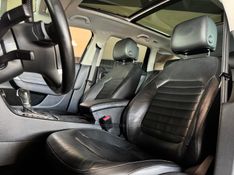 VOLKSWAGEN PASSAT 2.0 TSI HIGLHINE VARIANT AUTOMATIZADO 2011/2011 GRIFFCAR MULTIMARCAS DOIS IRMÃOS / Carros no Vale