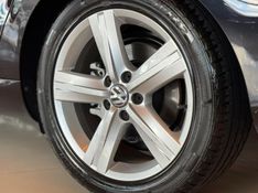 VOLKSWAGEN PASSAT 2.0 TSI HIGLHINE VARIANT AUTOMATIZADO 2011/2011 GRIFFCAR MULTIMARCAS DOIS IRMÃOS / Carros no Vale