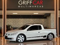 VOLKSWAGEN SAVEIRO 2011/2012 GRIFFCAR MULTIMARCAS DOIS IRMÃOS / Carros no Vale