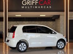 VOLKSWAGEN UP 1.0 MPI TAKE UP 12V 2017/2017 GRIFFCAR MULTIMARCAS DOIS IRMÃOS / Carros no Vale