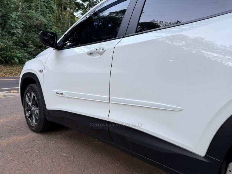 CHEVROLET TRACKER 1.0 12V LTZ TURBO 2022/2023 KASPER VEÍCULOS DOIS IRMÃOS / Carros no Vale