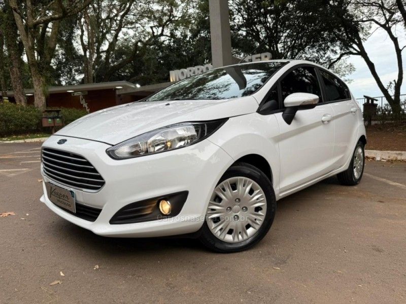FORD FIESTA 1.6 SE HATCH 16V 2017/2017 KASPER VEÍCULOS DOIS IRMÃOS / Carros no Vale