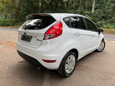 FORD FIESTA 1.6 SE HATCH 16V 2017/2017 KASPER VEÍCULOS DOIS IRMÃOS / Carros no Vale